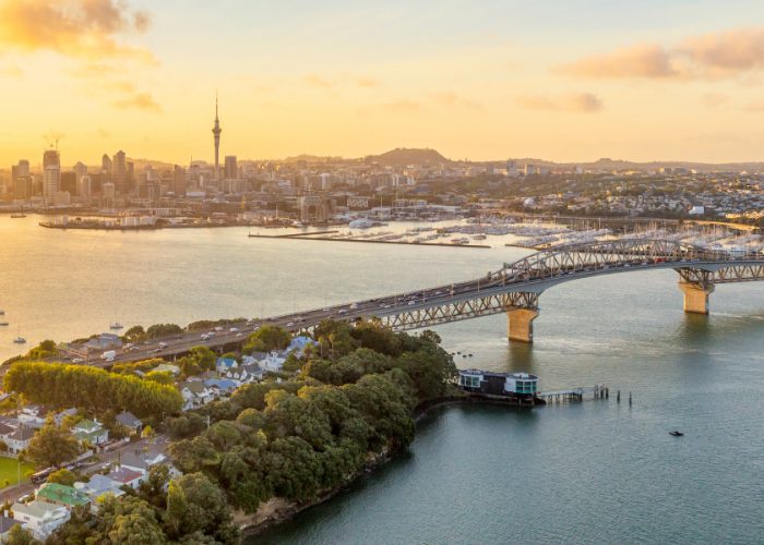 Explore Auckland: The City of Sails