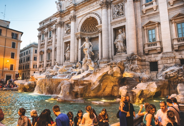 Trevi-fountain-Rome